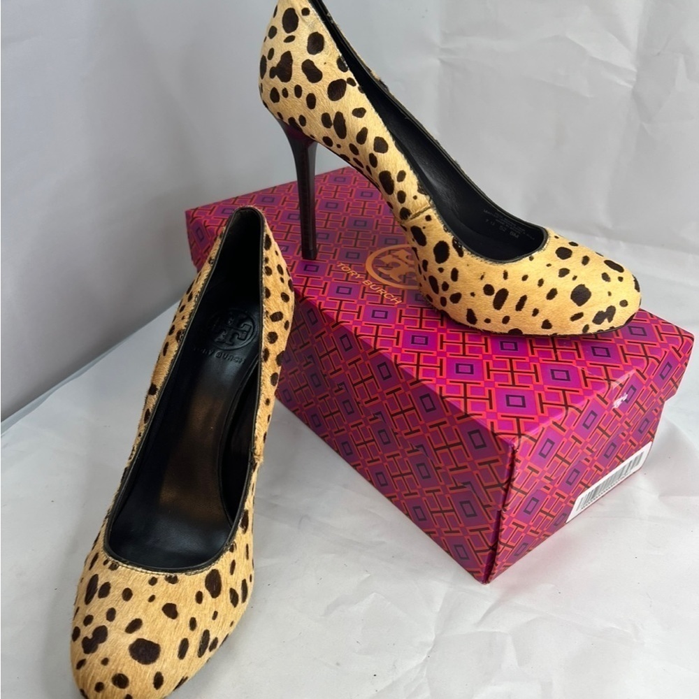 Tory Burch Cheetah Print Calf Hair Heels Pumps Women's Size 8M Classic Style - Picture 2 of 15